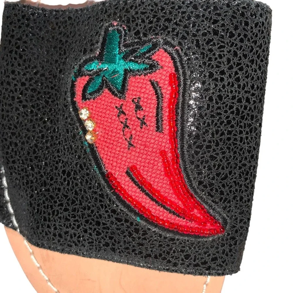 Kate Spade - Ixtapa Chili Pepper Slides, black w/embroidered chili peppers, 7.5